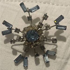 “Winter Starburst “ vintage brooch